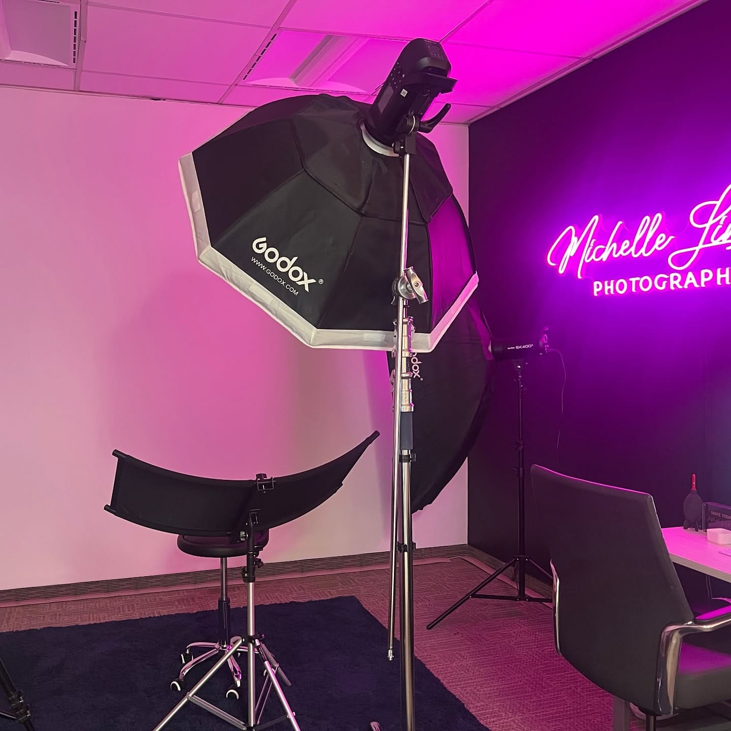Michelle Lindsay's studio lighting setup